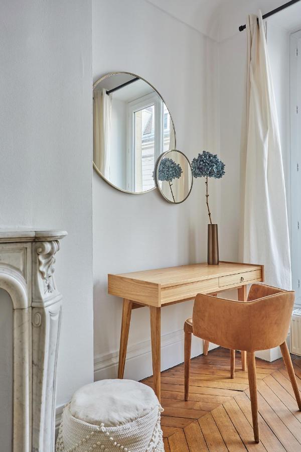 Apartment Beaubourg By Studio Prestige Paris Luaran gambar