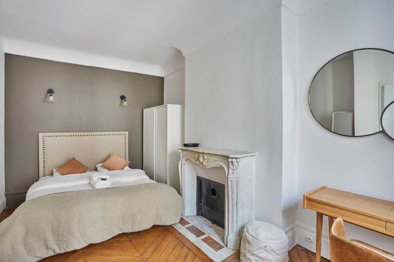 Apartment Beaubourg By Studio Prestige Paris Luaran gambar